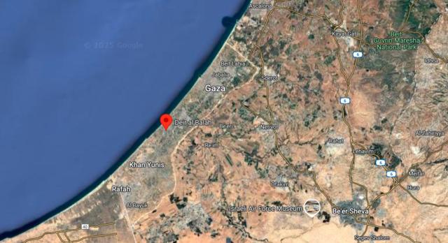 Mappa della Striscia di Gaza con Deir al Balah segnata in rosso